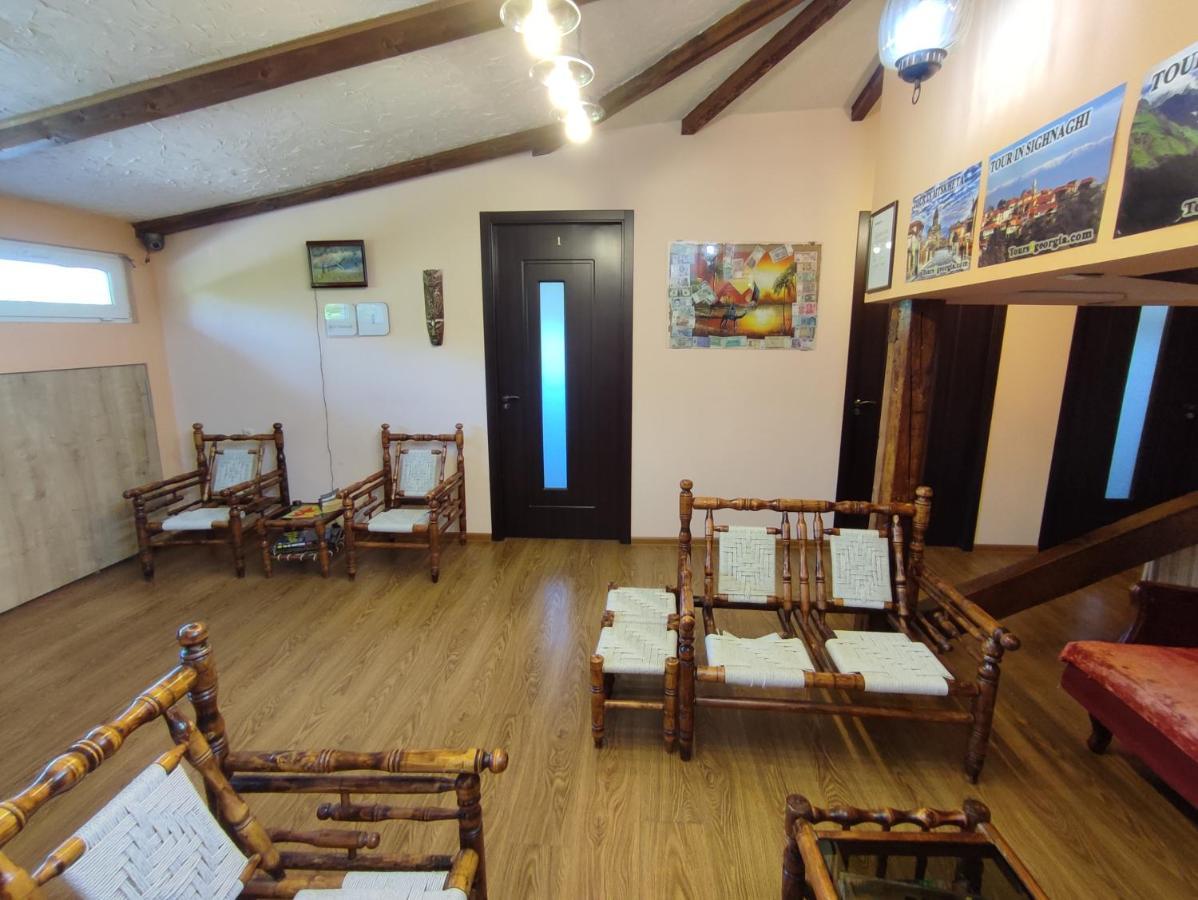 G&L Apartments Тбилиси Екстериор снимка