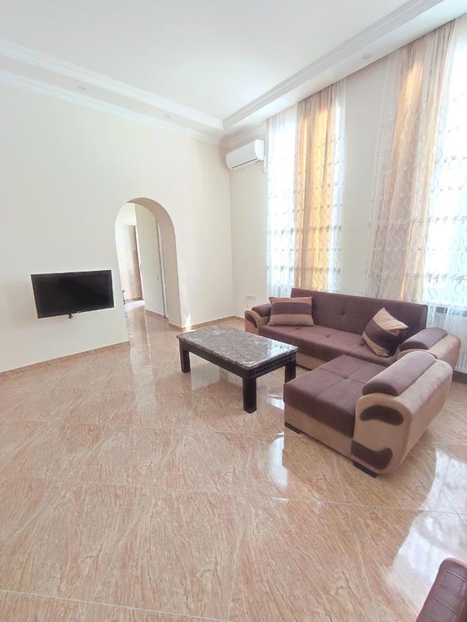 G&L Apartments Тбилиси Екстериор снимка